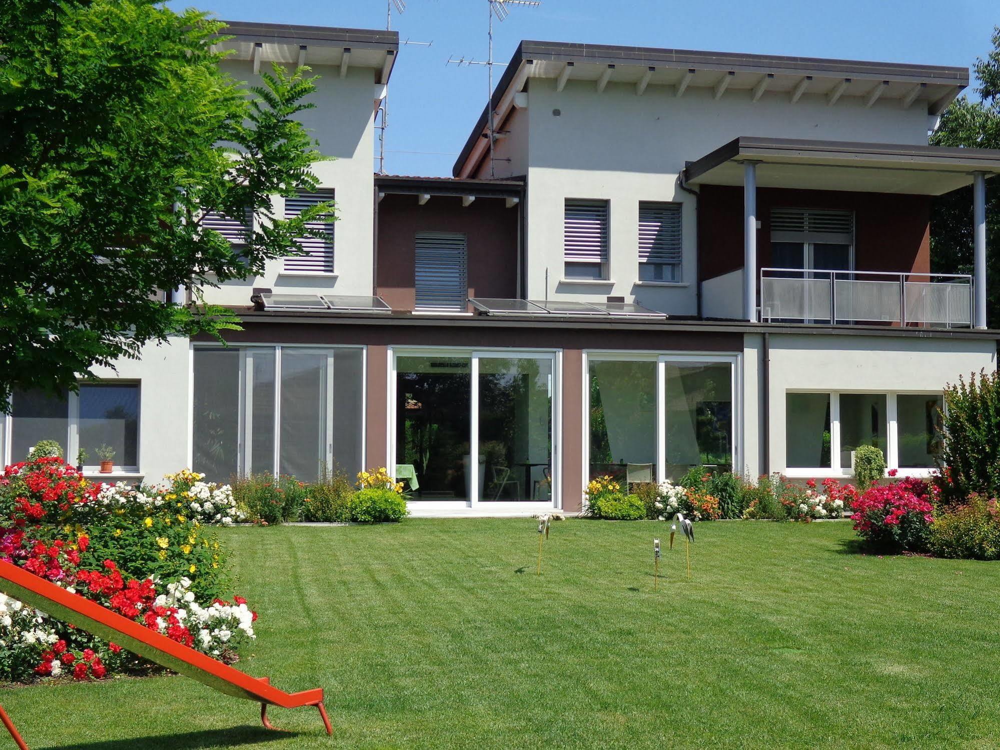 Anima Mundi Bed and Breakfast Curtatone Εξωτερικό φωτογραφία